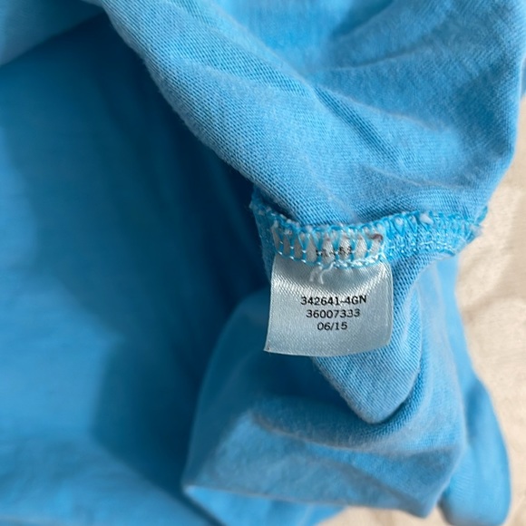 Bundle 2 for $20😀 VS Pink T-shirt - Picture 8 of 12